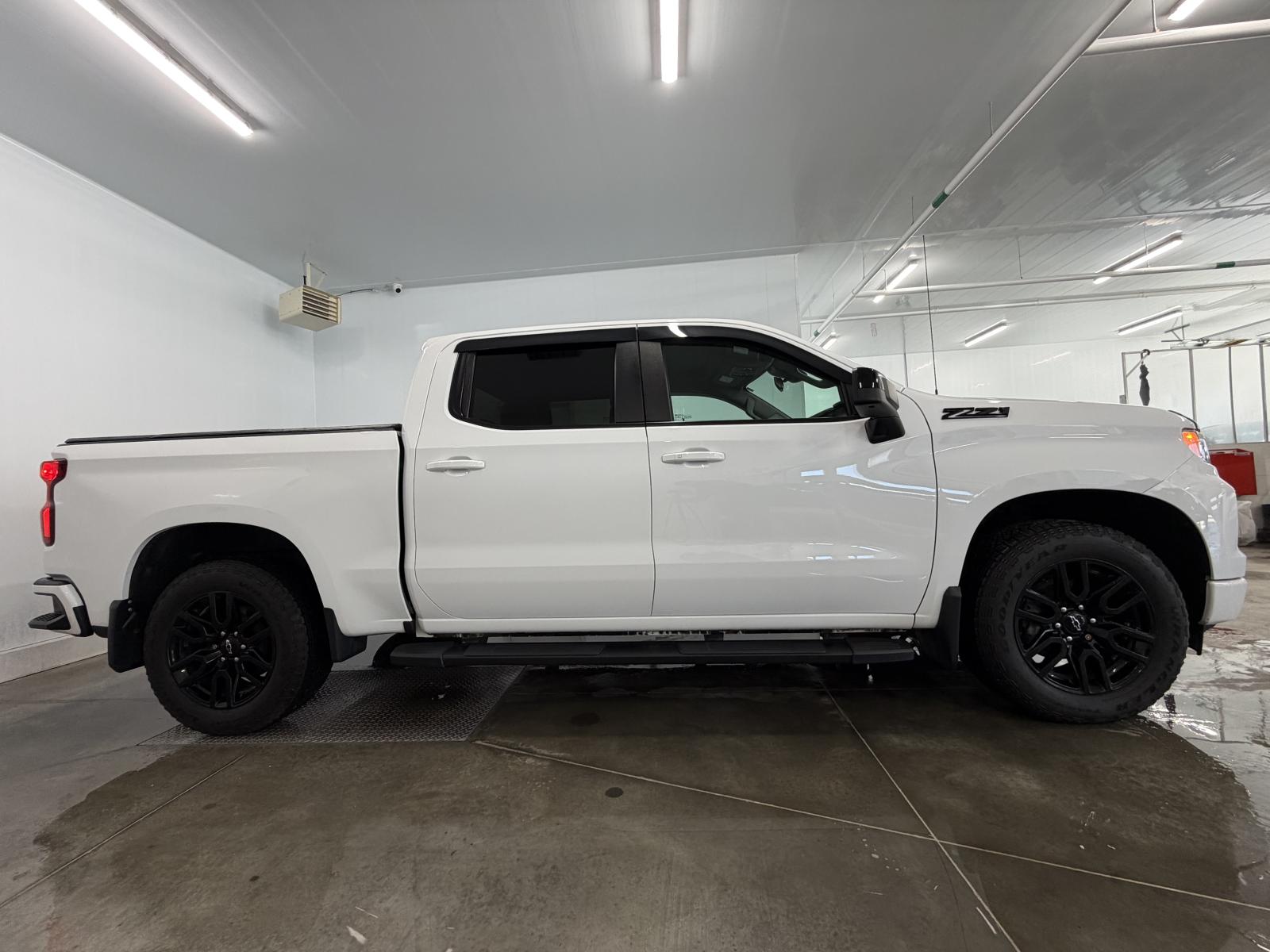 Chevrolet Silverado 1500 RST 2022 — photo 8
