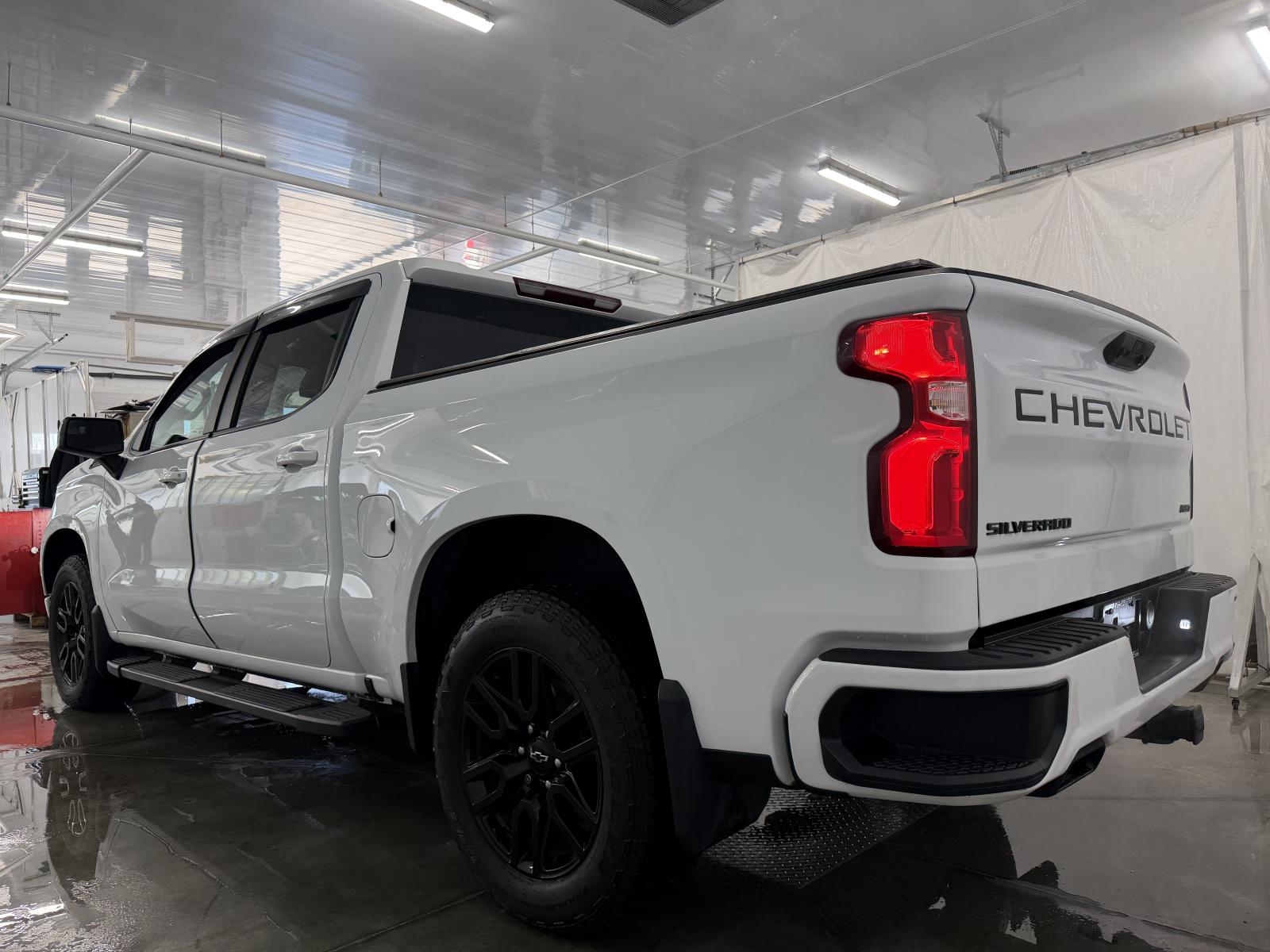 Chevrolet Silverado 1500 RST 2022 — photo 4