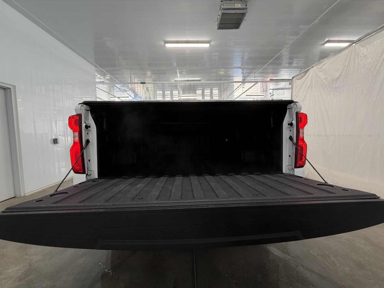 Chevrolet Silverado 1500 RST 2022 — photo 6