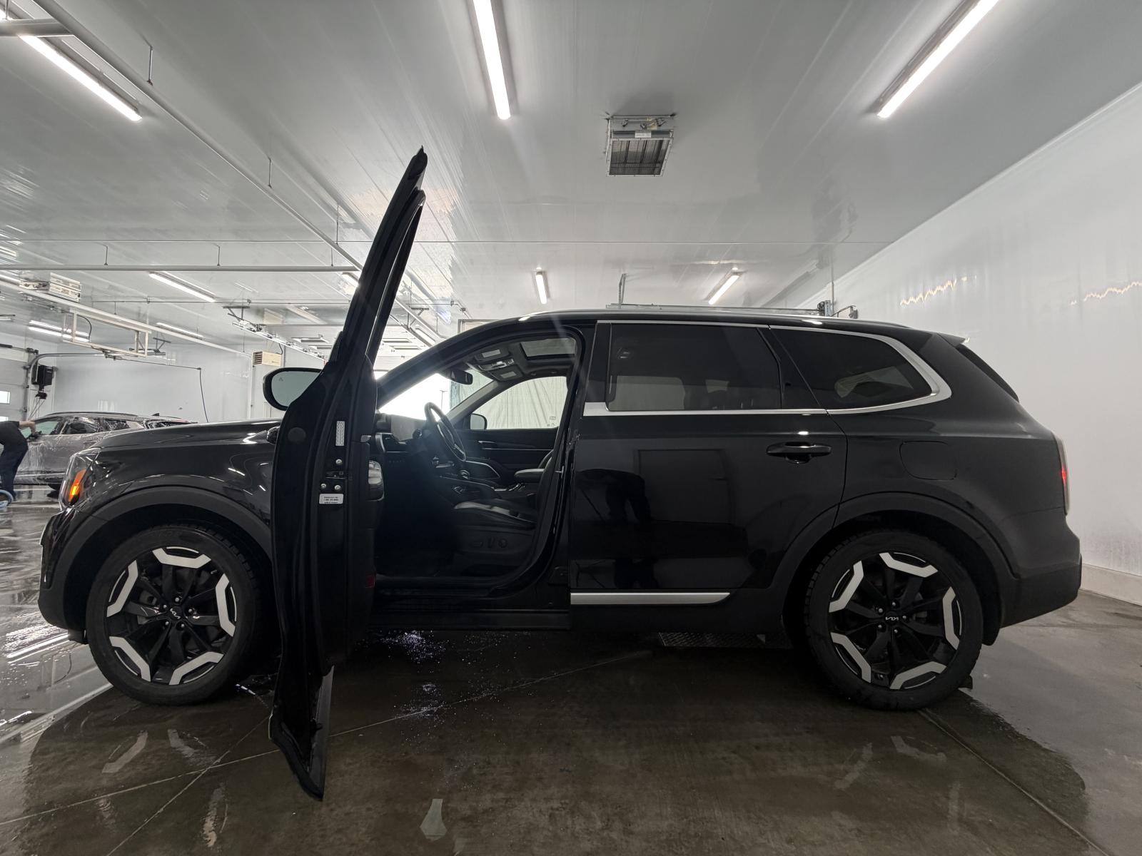 Kia Telluride EX 2023 — photo 3