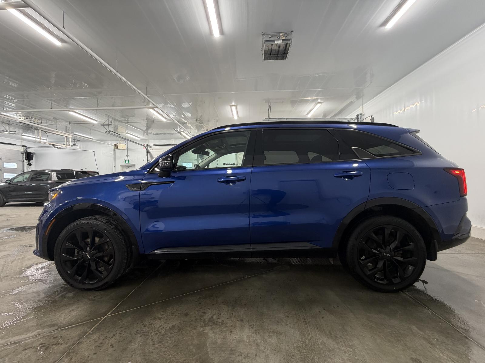 Kia Sorento EX+ 2023 — photo 2