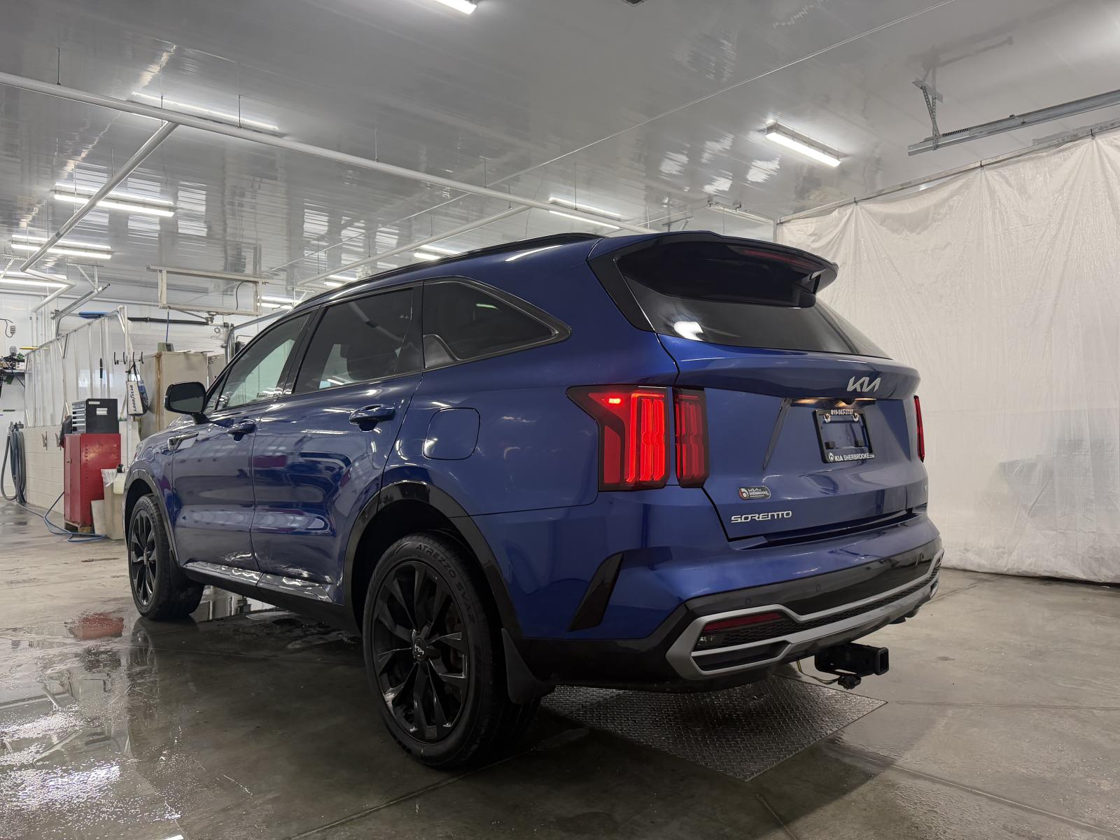 Kia Sorento EX+ 2023 — photo 4