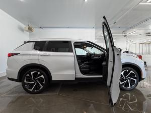 Miniature 9 Mitsubishi Outlander SEL 2022