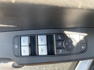Miniature 15 Mitsubishi Outlander SEL 2022