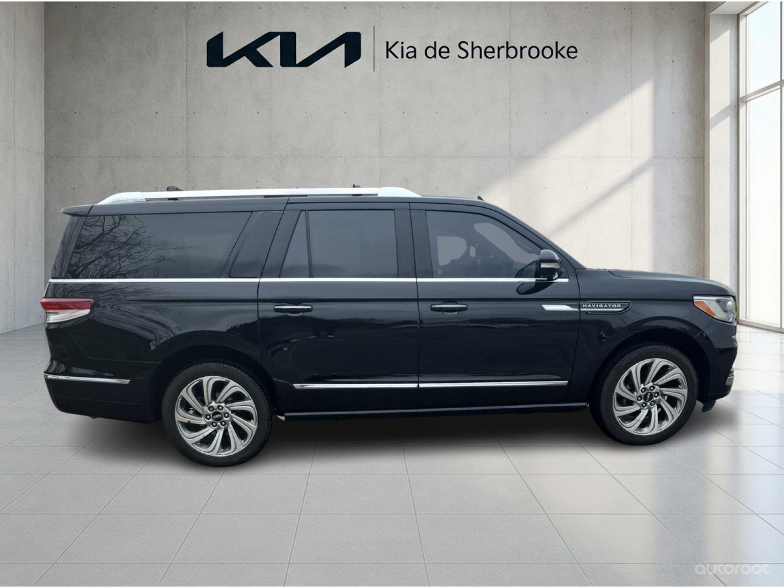 Lincoln Navigator Reserve L 2024 — photo 4