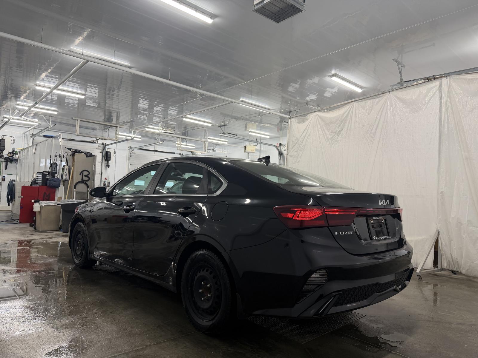 Kia Forte EX 2022 — photo 4