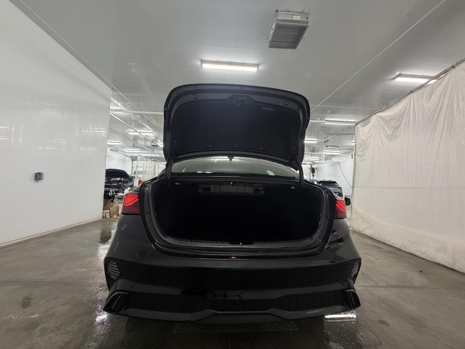 Kia Forte EX 2022 — photo 6