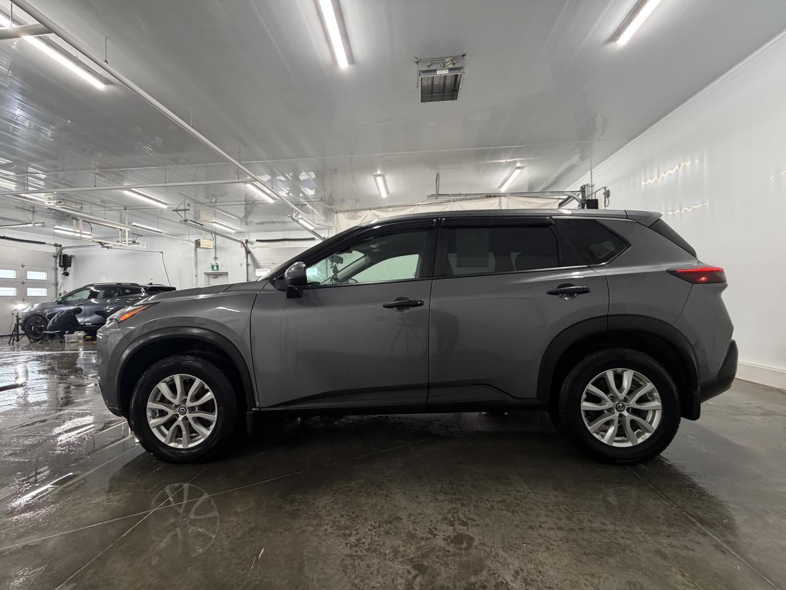 Nissan Rogue S 2021 — photo 2