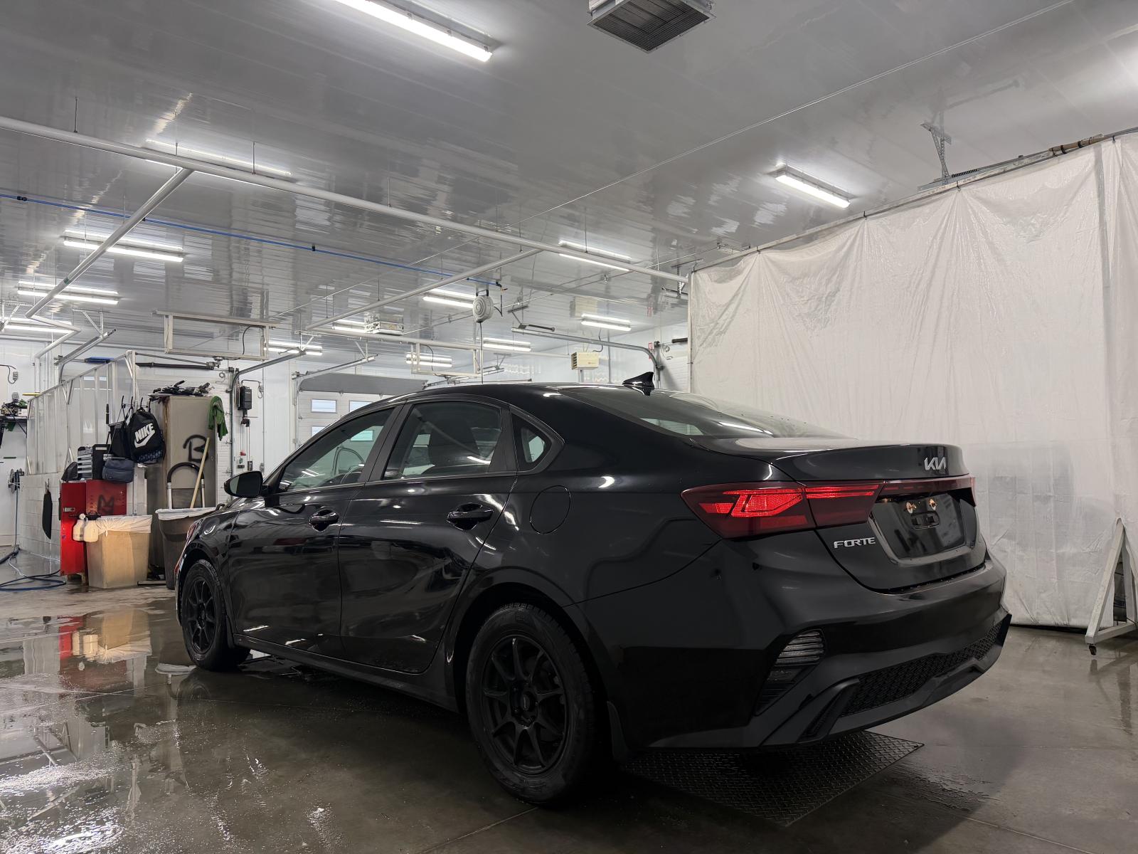 Kia Forte LX 2022 — photo 4