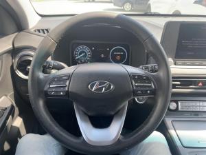Miniature 17 Hyundai Kona EV Preferred 2022