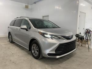 Thumbnail 7 Toyota Sienna LE 2024