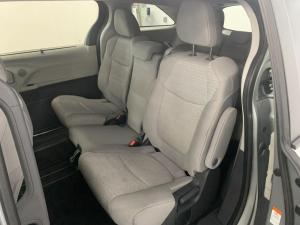 Thumbnail 20 Toyota Sienna LE 2024