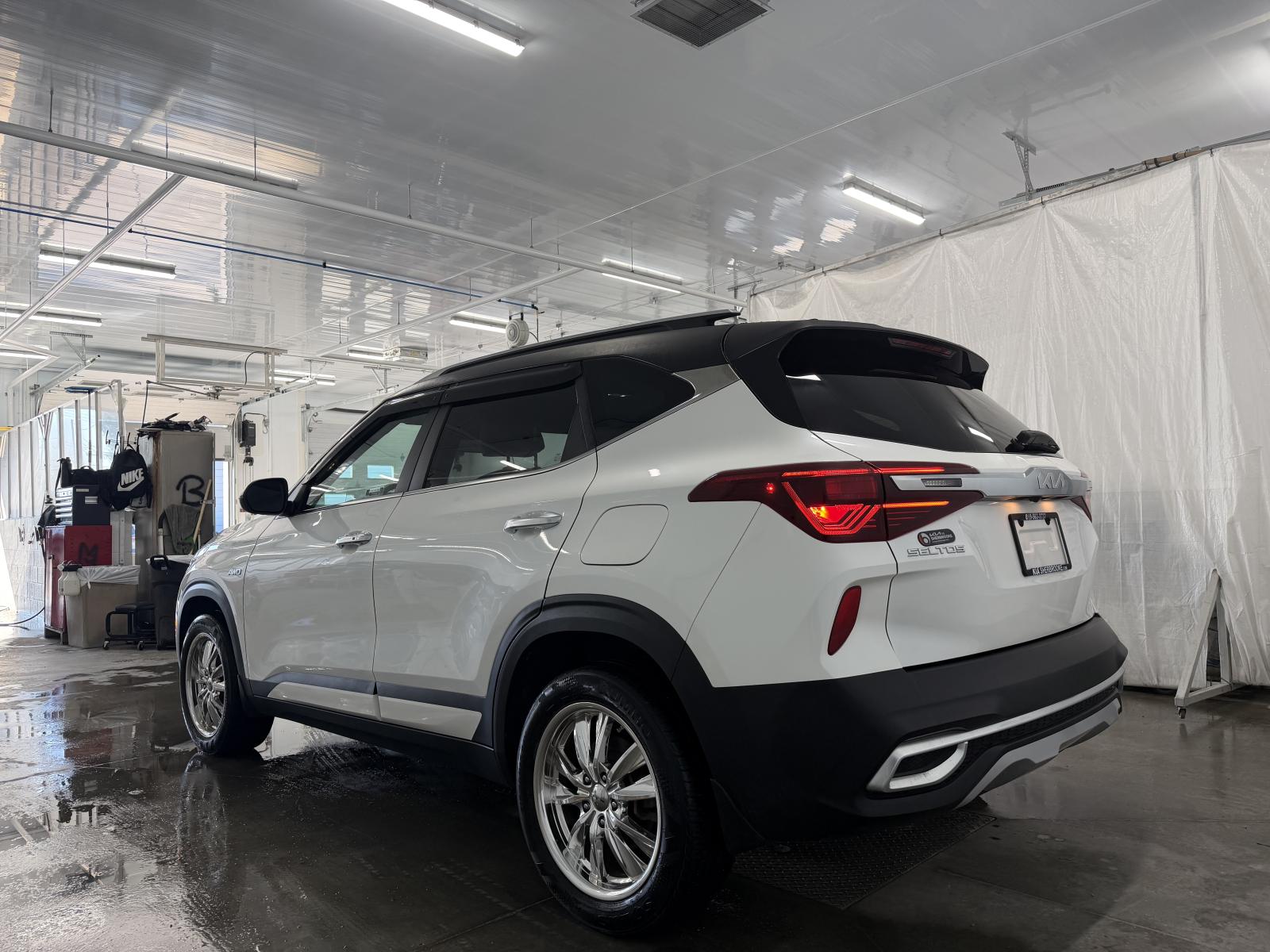 Kia Seltos SX Turbo 2023 — photo 4