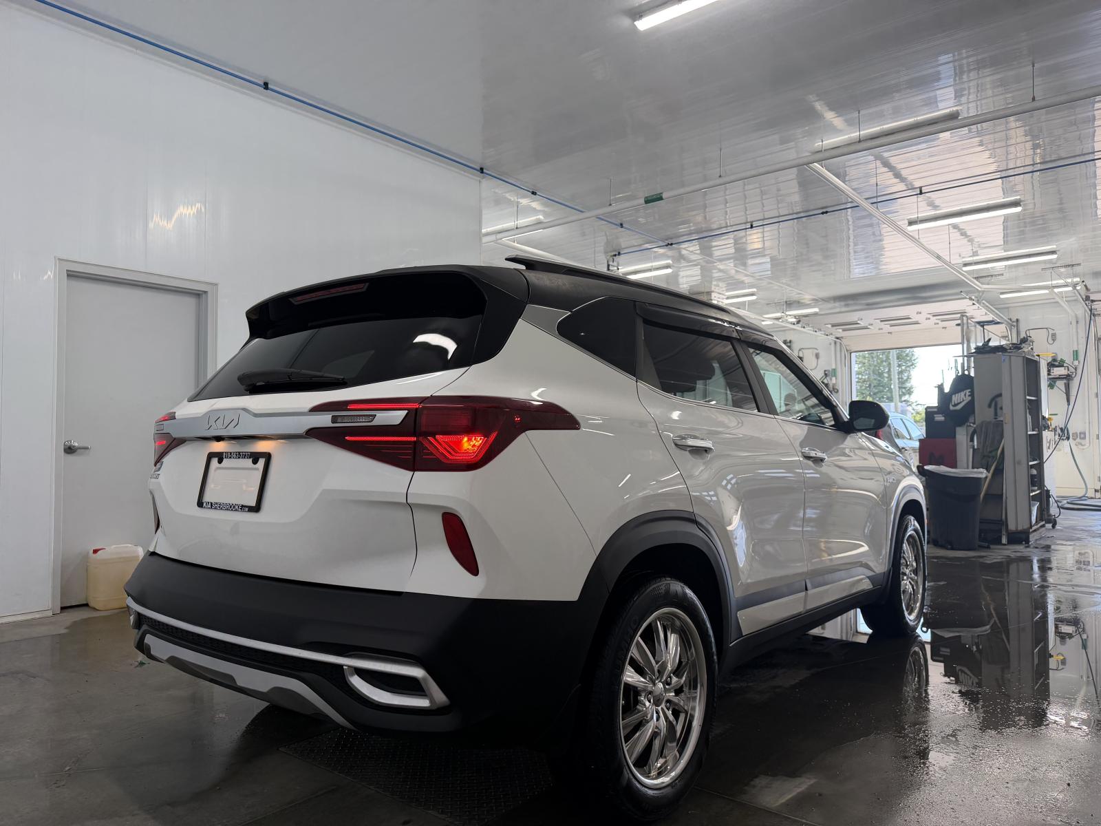 Kia Seltos SX Turbo 2023 — photo 7