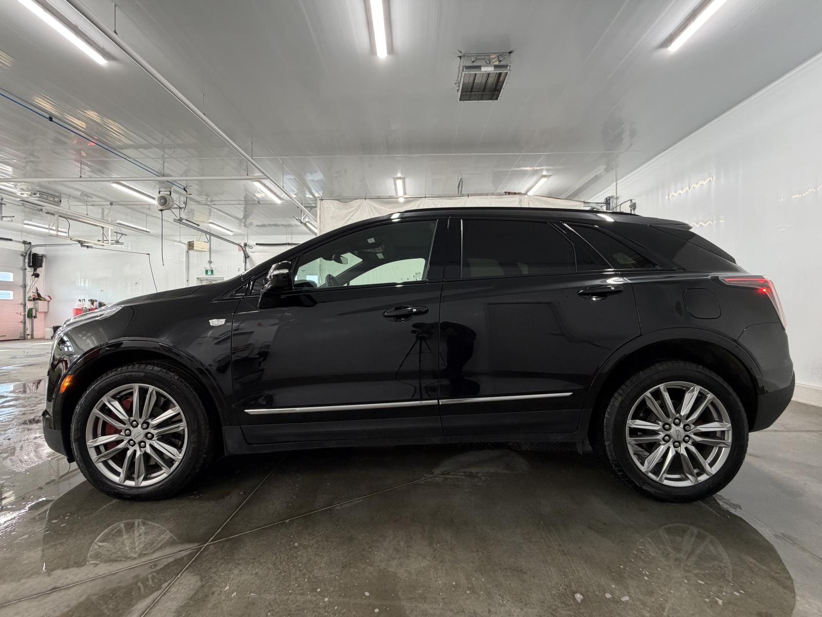 Cadillac XT5 Sport 2022 — photo 2
