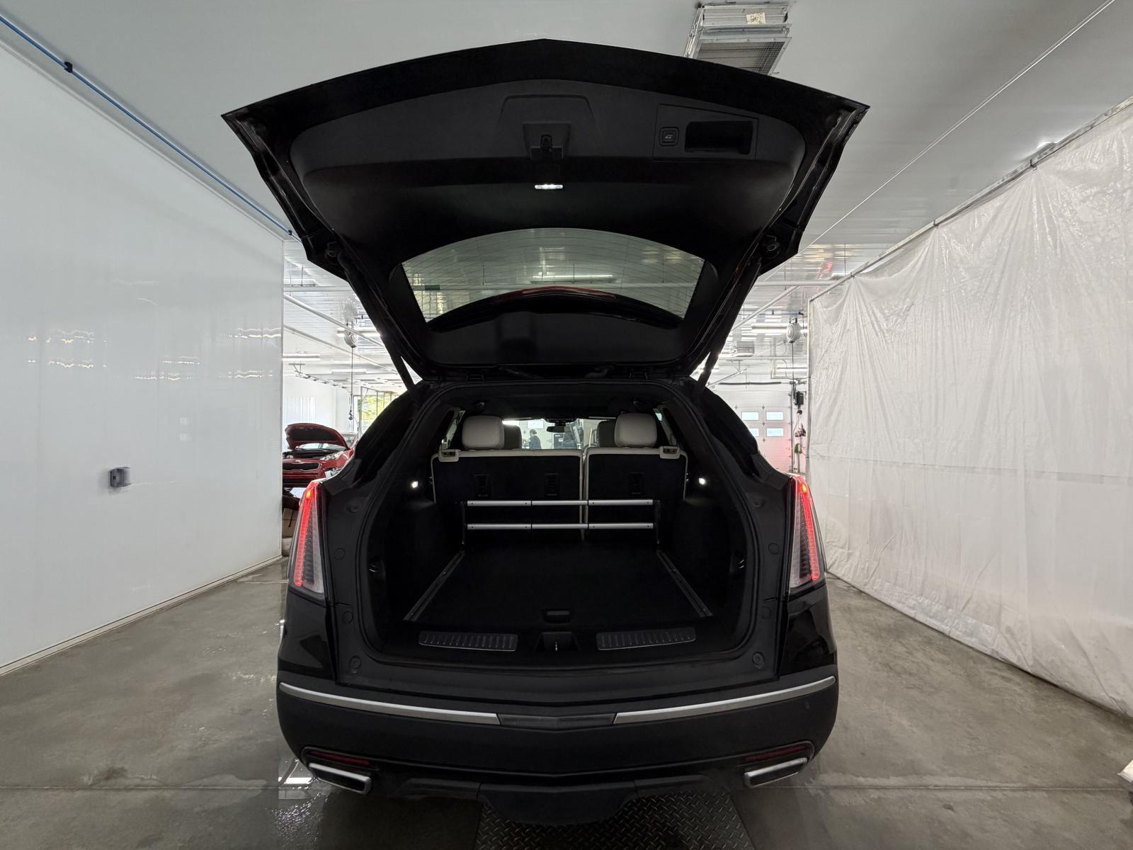 Cadillac XT5 Sport 2022 — photo 6