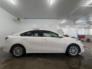 Miniature 8 Kia Forte LX 2023