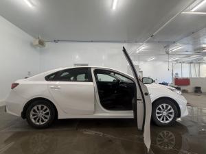 Miniature 9 Kia Forte LX 2023