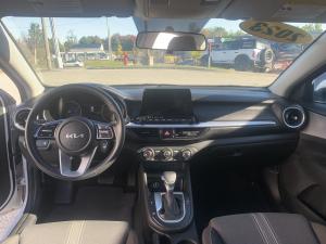 Miniature 14 Kia Forte LX 2023