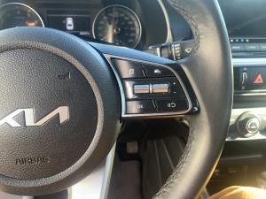 Miniature 16 Kia Forte LX 2023