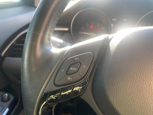 Miniature 21 Toyota C-HR Limited 2021