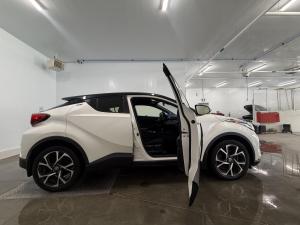 Miniature 10 Toyota C-HR LE 2021