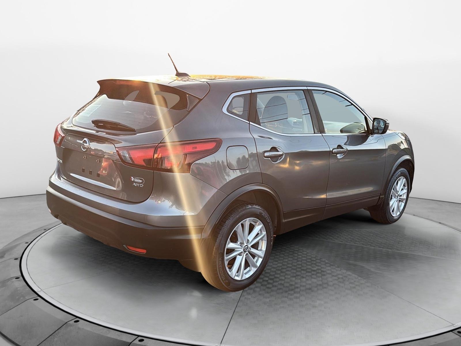 Nissan Qashqai S 2019 — photo 6