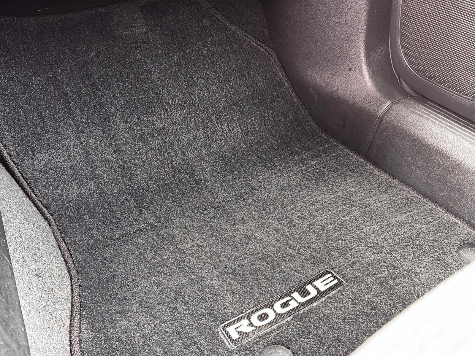 Image 20 Nissan Rogue S 2021