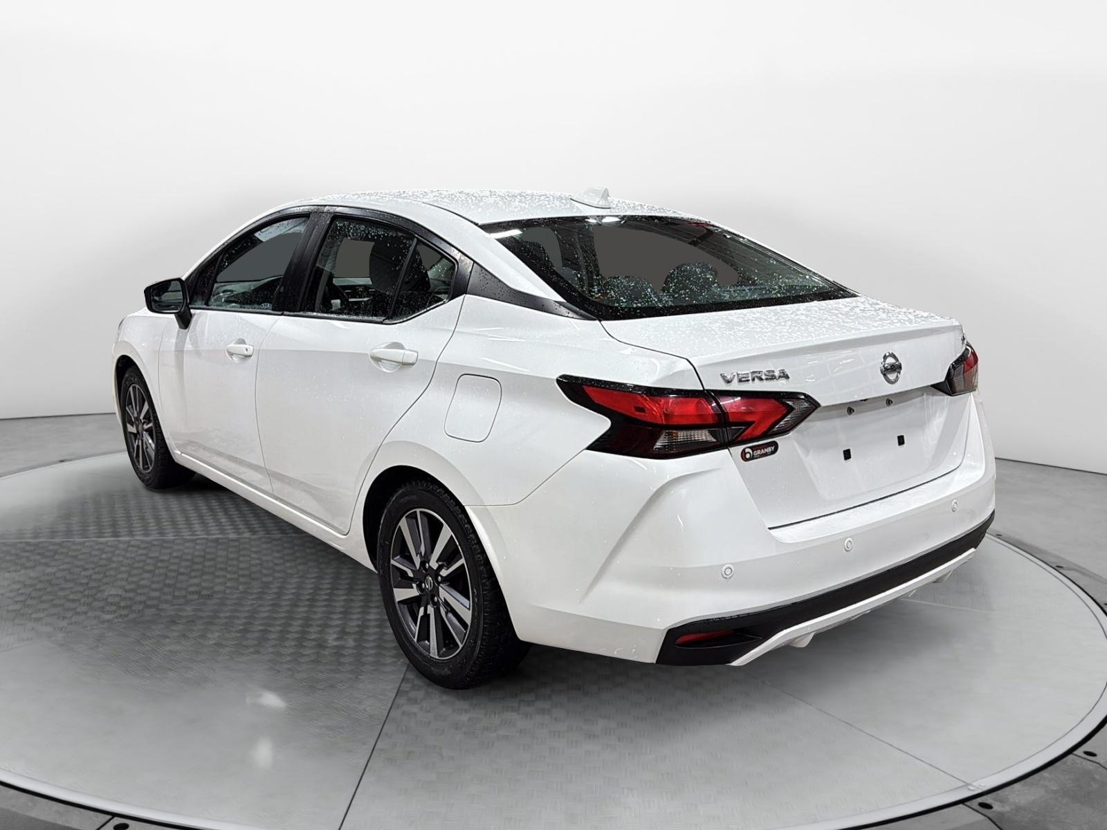 Nissan Versa SV 2021 — photo 3
