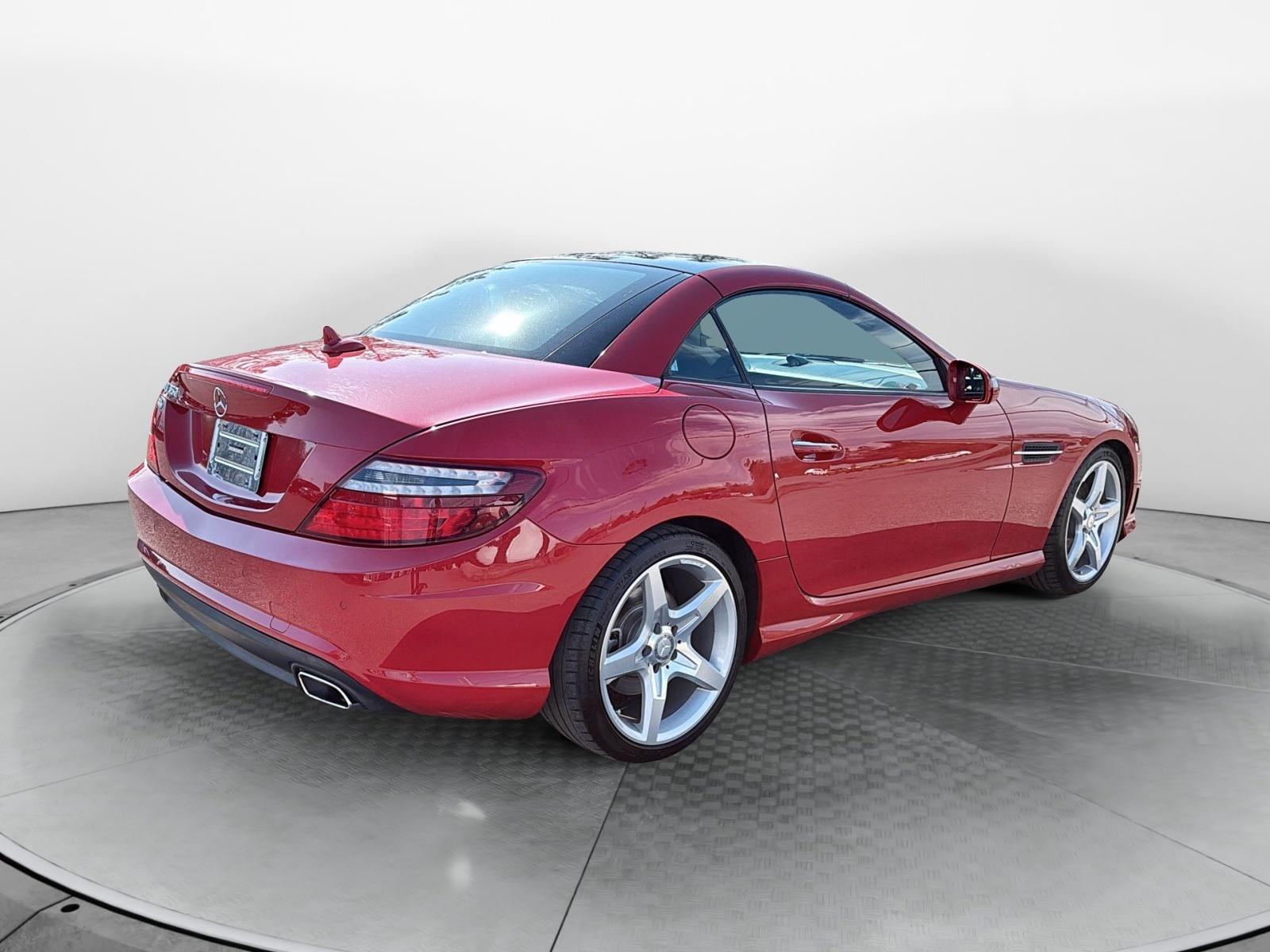 Mercedes-Benz SLK-Class SLK350 2012 — photo 7