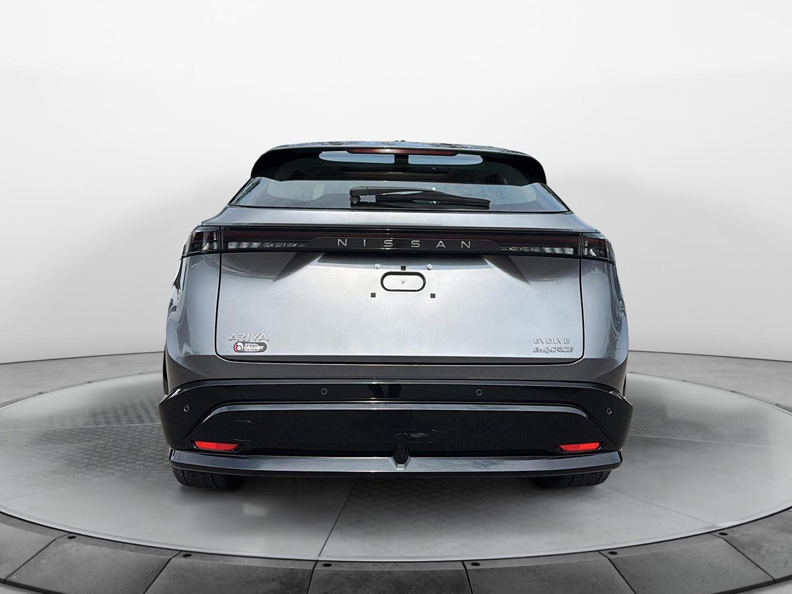 Nissan Ariya Evolve 2023 — photo 3
