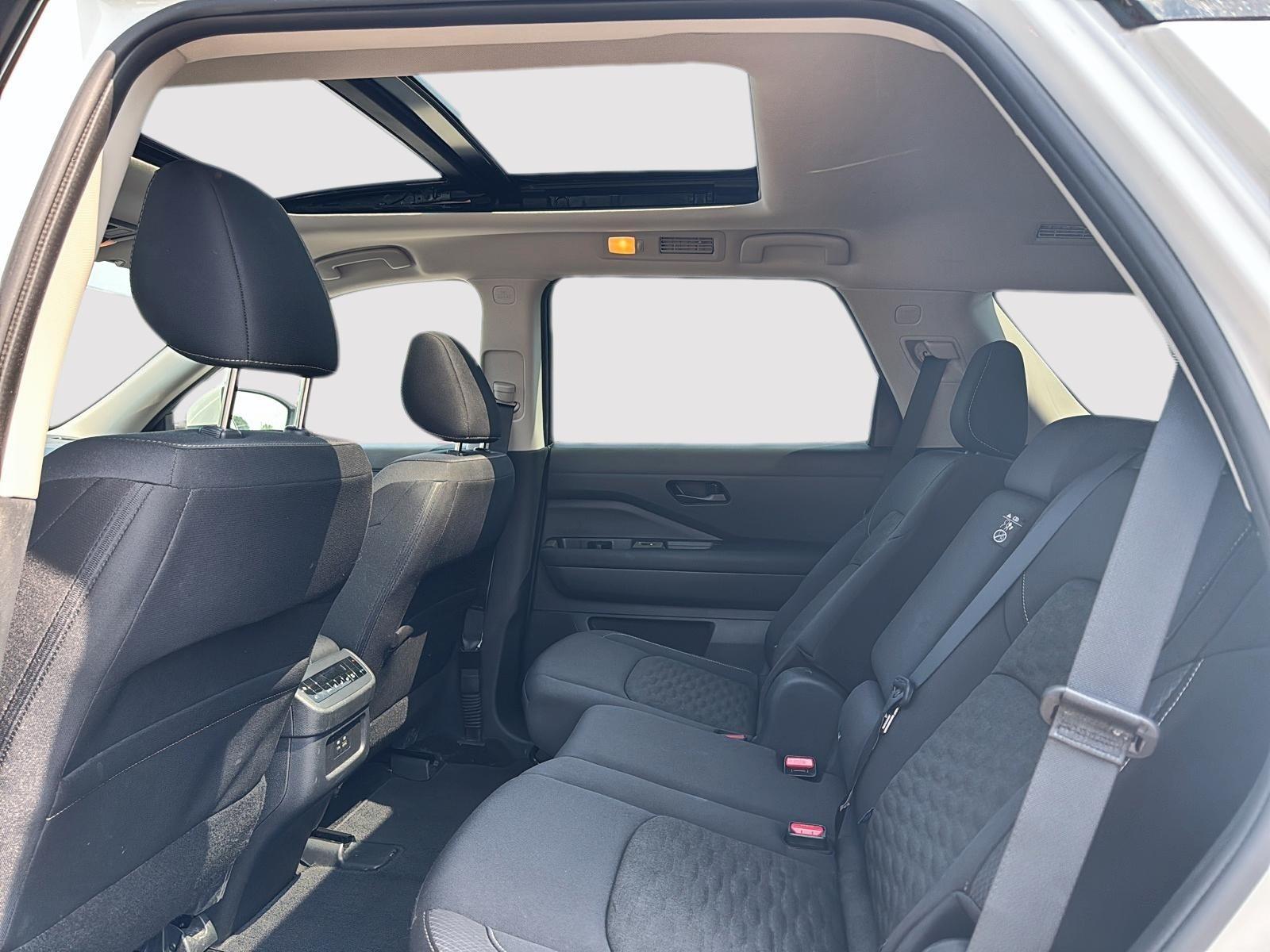 Nissan Pathfinder SV 2024 — photo 6