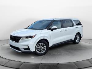 2024 Kia Carnival LX - Image 1