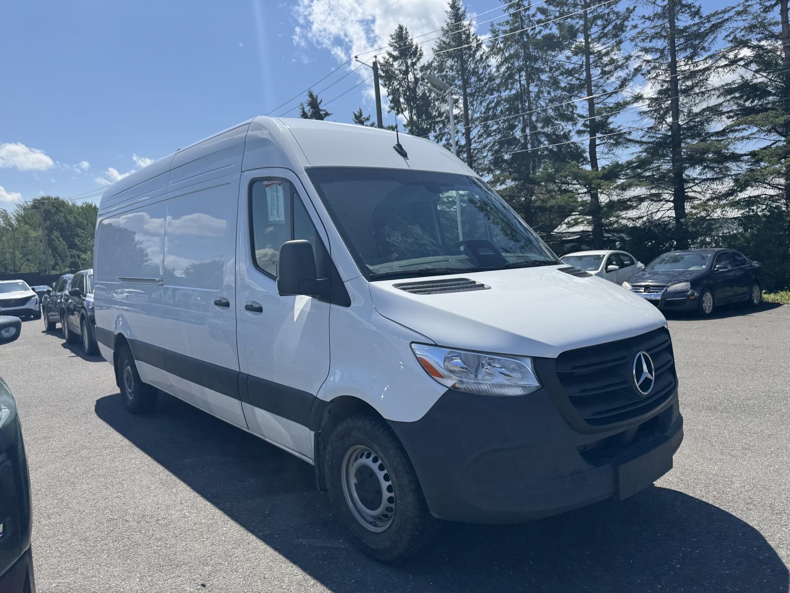 2025 Mercedes-Benz Sprinter 2500