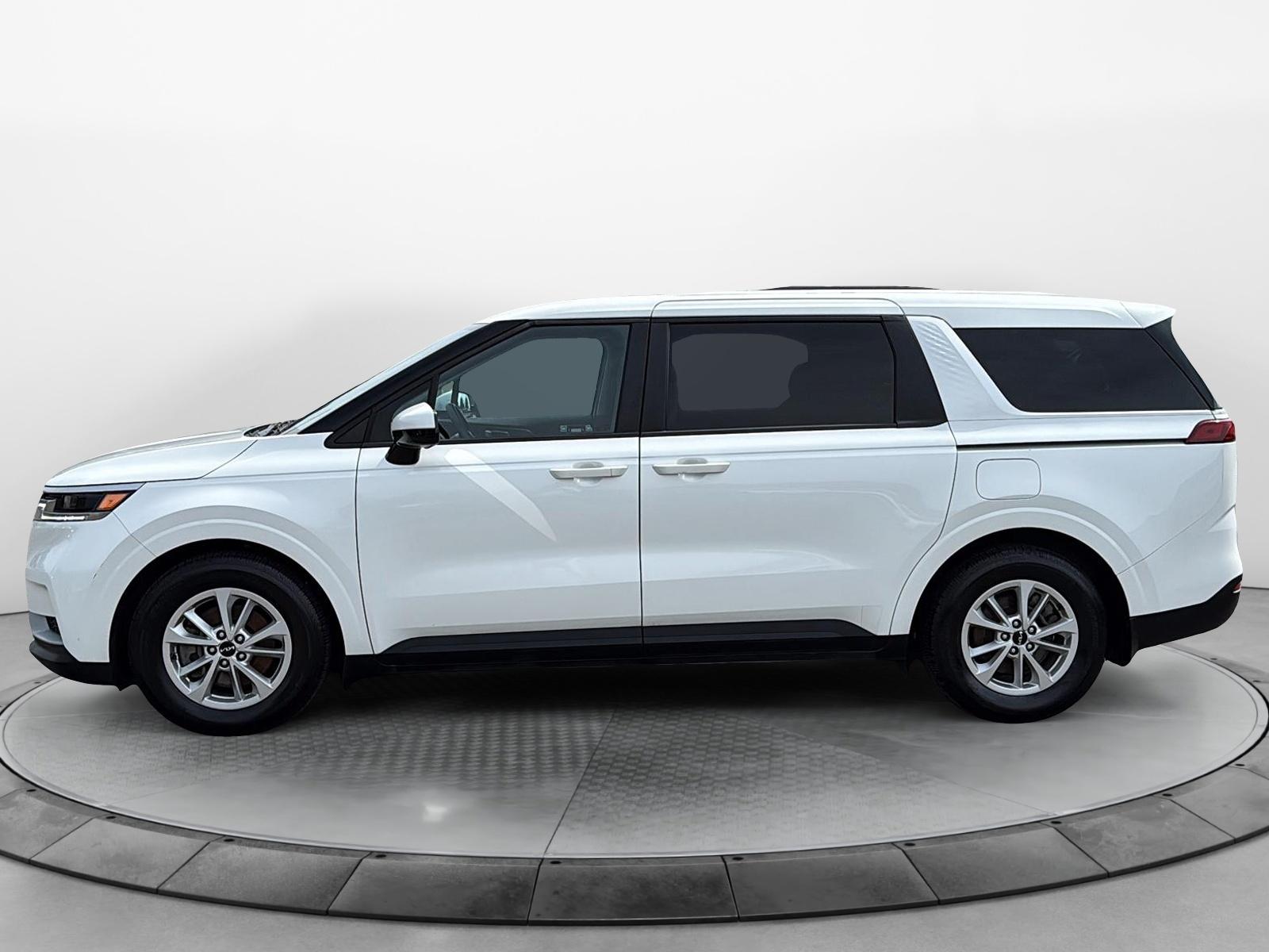 Kia Carnival LX 2024 — photo 2