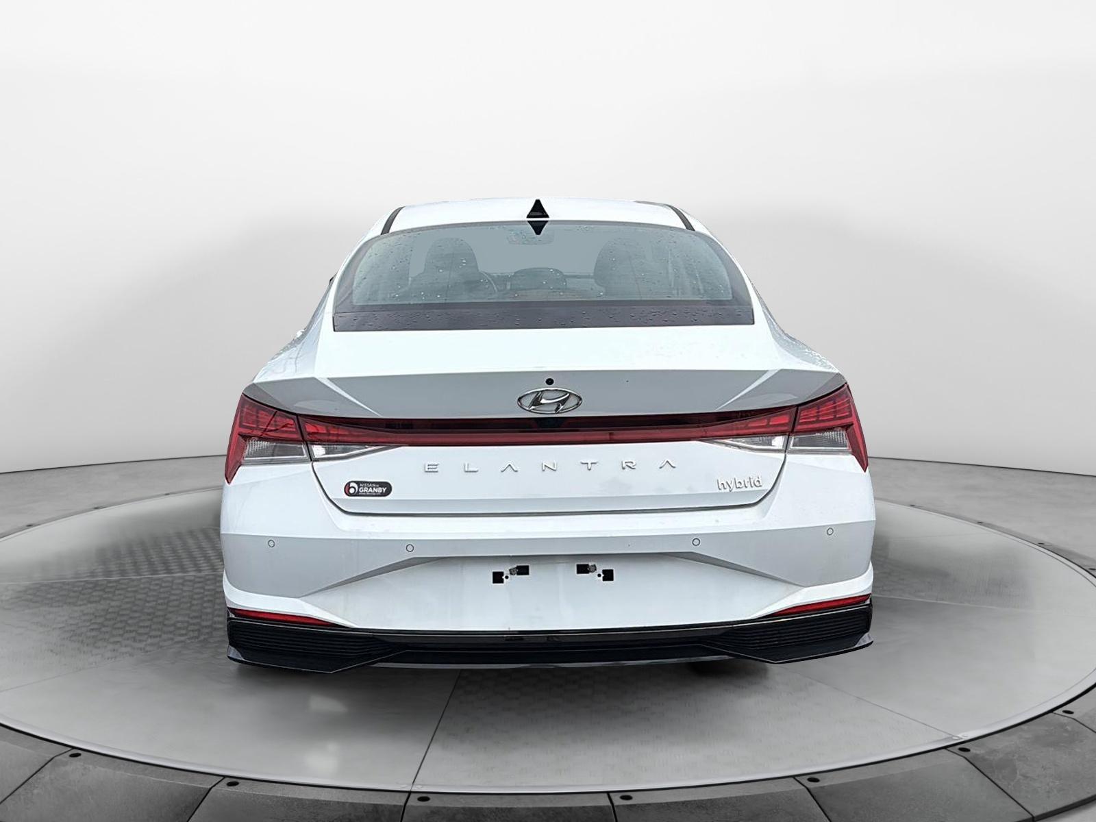 Hyundai Elantra Hybrid Luxury 2023 — photo 5