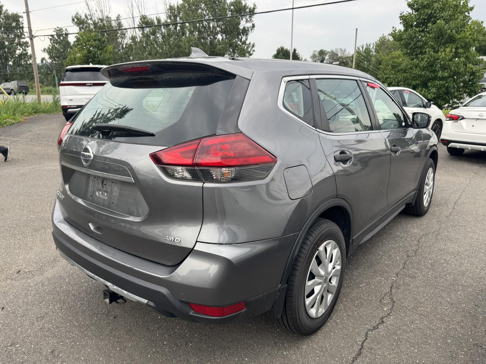 Nissan Rogue S 2019 — photo 4
