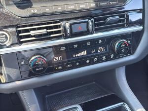 Thumbnail 18 Nissan Pathfinder SL 2024