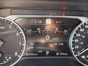 Miniature 16 Nissan Pathfinder SL 2023