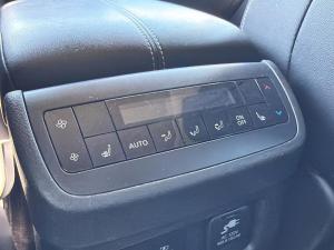 Miniature 23 Nissan Pathfinder SL 2023