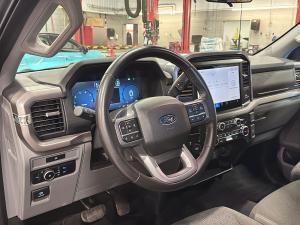 Miniature 15 Ford F150 XLT 2025