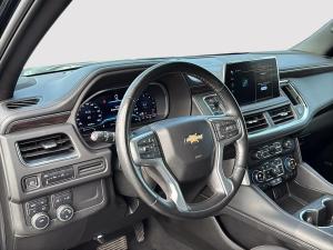 Miniature 13 Chevrolet Suburban 1500 LT 2023