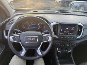 Miniature 8 GMC Terrain SLE 2023