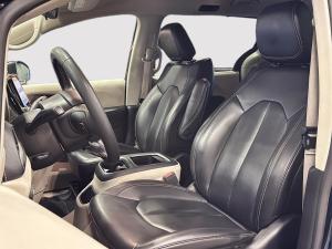 Miniature 11 Chrysler Pacifica Touring L 2023