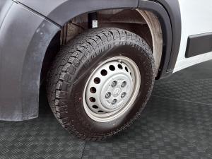 Miniature 9 RAM 2500 ProMaster Tradesman 2025