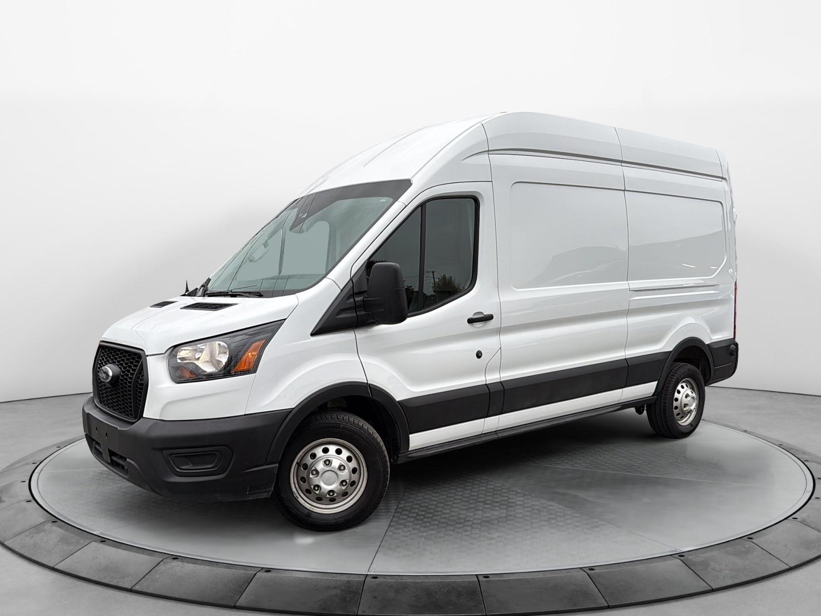 Ford Transit 250 Base 2025
