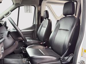 Miniature 13 Ford Transit 250 Base 2025