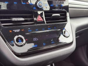 Miniature 19 Hyundai Ioniq Ultimate 2020