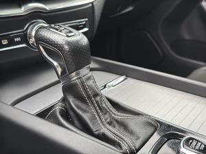 Miniature 21 Volvo XC60 R-Design 2018