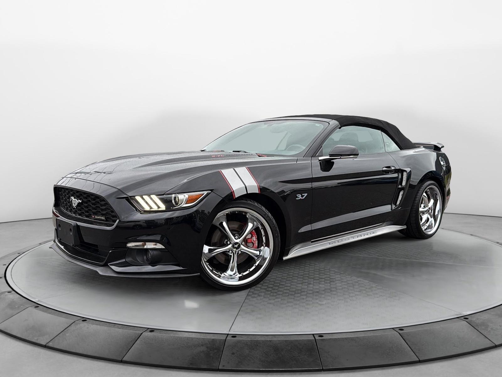 Ford Mustang Base 2016